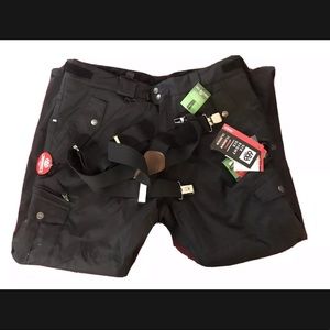 New 686 snowboard pants 2XL + cabelas suspenders